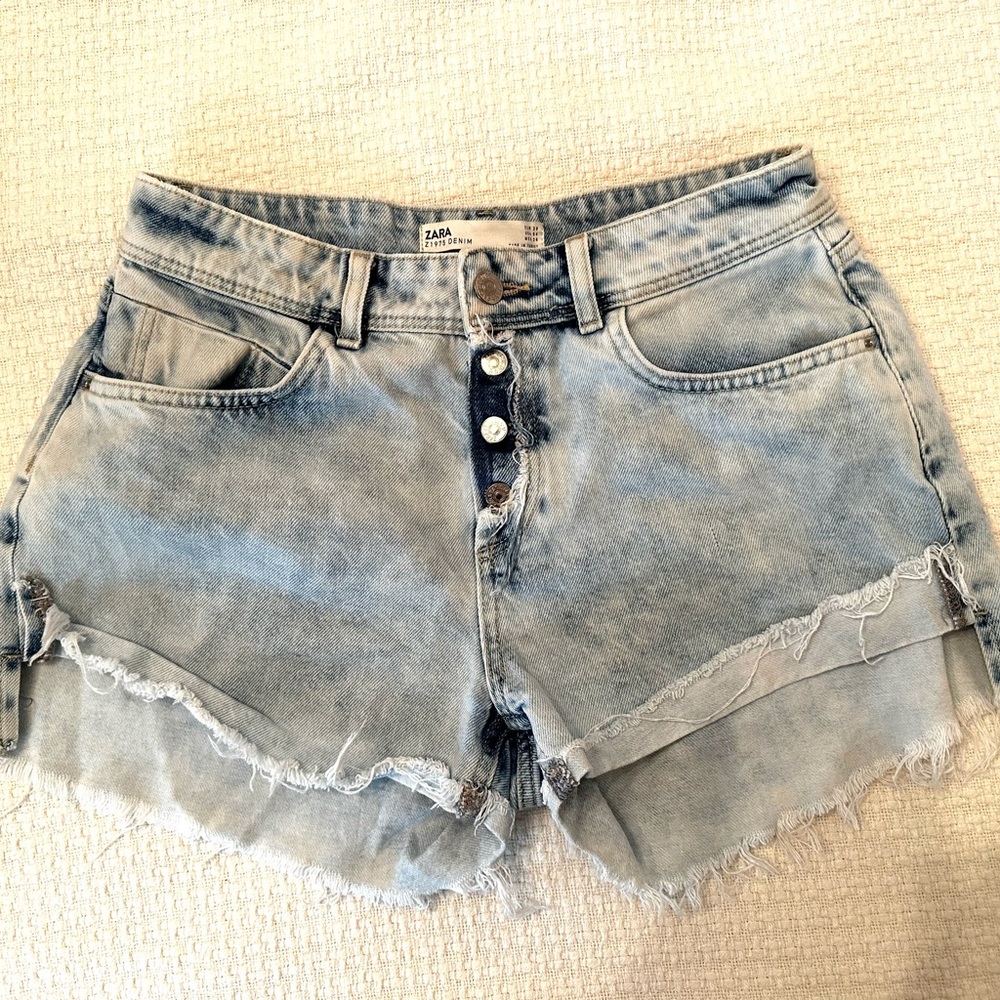 Zara Z1975 High Rise Distressed Shorts